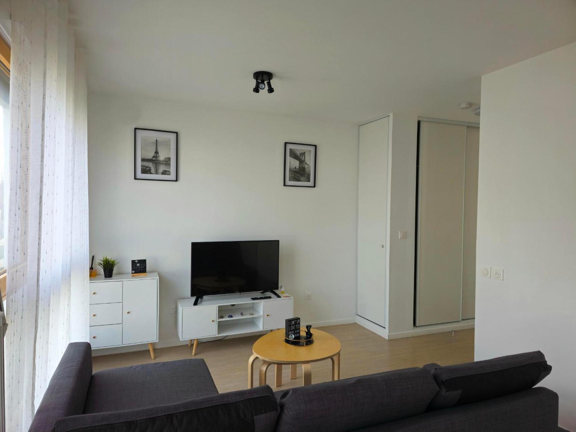 Апартаменты Studio Entre Paris Et Disney Бюсси-Сен-Жорж Экстерьер фото